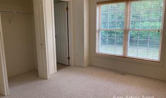 1023 Bluestem Ln, Ann Arbor, MI 48103