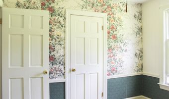 117 Blackstrap Rd, Falmouth, ME 04105