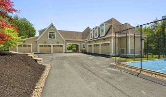 1 Willowbrook Ct, Bedford, NH 03110