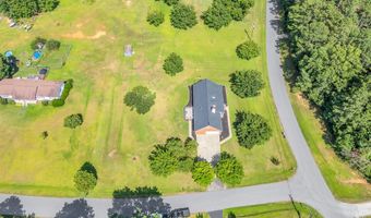 300 Westwood Rd, Abbeville, SC 29620