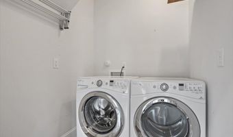 494 Duggins Pt, Apex, NC 27523