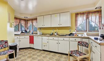 42177 N Lake Ave, Antioch, IL 60002