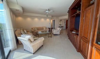 19667 Turnberry Way 5B, Aventura, FL 33180