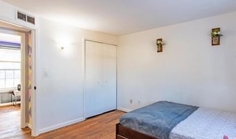 2163 Hemlock Dr, Ann Arbor, MI 48108