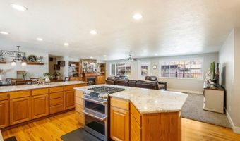 1610 NW Springhill Dr, Albany, OR 97321