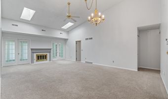 1935 Brookwood Dr, Akron, OH 44313