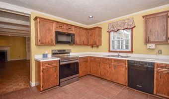 1845 Voss Rd, Alexander City, AL 35010