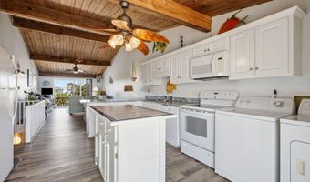 201 Freeman Ln A, Atlantic Beach, NC 28512