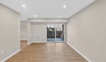 9 SILVERWOOD Cir 3, Annapolis, MD 21403