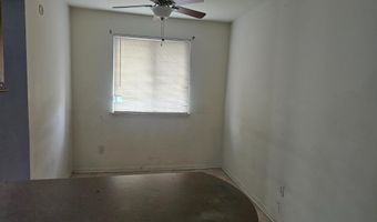36 COURTSIDE Dr A-24, Dover, DE 19904
