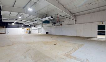 213 Washington St S, Auburn, ME 04210