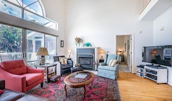 62 Meridian Rd, Beaufort, SC 29907