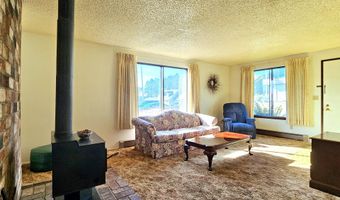 1121 RANSOM Ave, Brookings, OR 97415