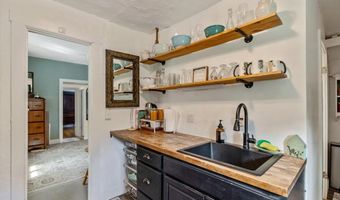 221 S Main St, Cambridge, VT 05444