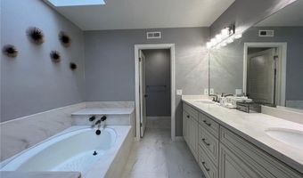 428 W Huntington Dr 4, Arcadia, CA 91007