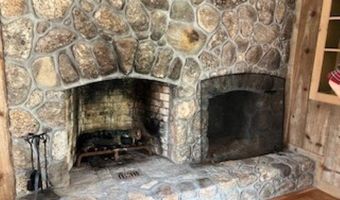 338 E Washington Rd, Bradford, NH 03221