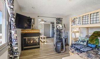 12 Linney St, Babbitt, MN 55706