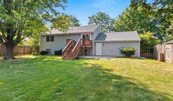 3024 E FOREST St, Appleton, WI 54915