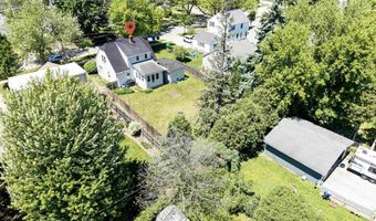 1738 N ERB St, Appleton, WI 54911