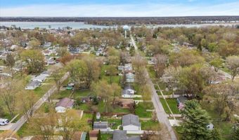 918 Columbia, Algonac, MI 48001