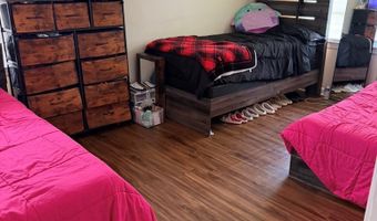 2115 Robinhood Dr, Albany, GA 31707