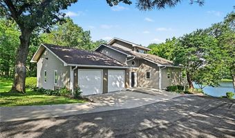 1066 Lake Viking Ter, Altamont, MO 64620