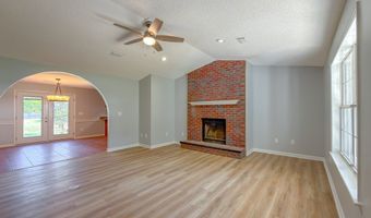 214 Riverchase Dr, Bainbridge, GA 39819