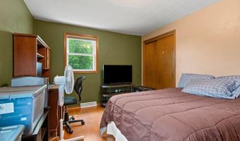 57 SOLAR Cir, Appleton, WI 54915