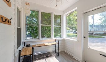 611 West St, Amherst, OH 44001