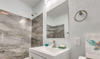 6606 NW 26th St, Bethany, OK 73008