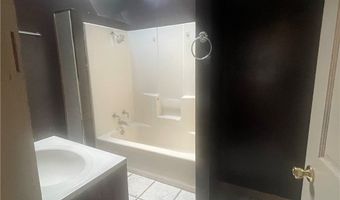 158 Naples St, Akron, OH 44310