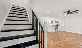 253 Biscuit City Rd, Charlestown, RI 02813