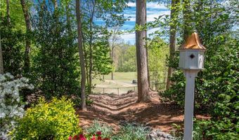 162 N Hiddenbrooke Dr, Advance, NC 27006