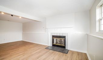 823 Gulliver Dr, Columbus, OH 43207