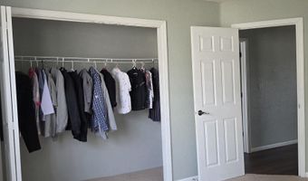8116 Lake Tree Ln, Indianapolis, IN 46217