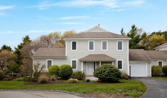 2 Beach Plum Lane U E, Bourne, MA 02532