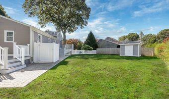 106 Cedar Island Rd, Narragansett, RI 02882