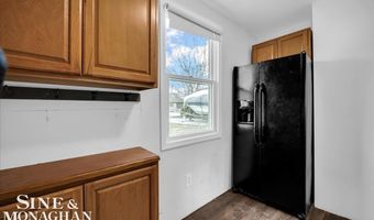800 Ruskin Ave, Algonac, MI 48001