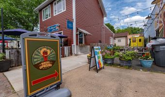 110 E SPRING St, Alexandria, VA 22301