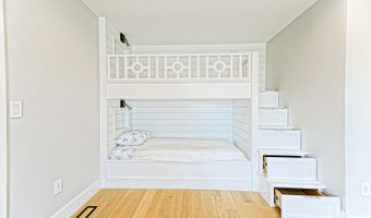 309 W CAPE SHORES Dr, Lewes, DE 19958