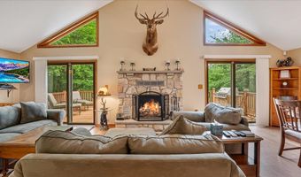 361 Birch Dr, Blakeslee, PA 18610