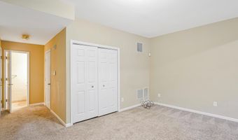 43191 RIDERS Sq, Broadlands, VA 20148