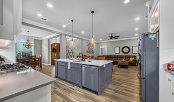 2922 Palamino Dr, Benton, AR 72015