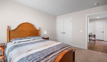 160 Eagle Cir, Amherst, OH 44001