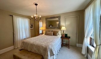 23 Holland St, Bangor, ME 04401