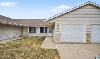 410 N 9th Ave, Brandon, SD 57005