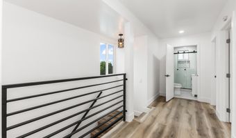 5935 S Croft Ave, Los Angeles, CA 90056