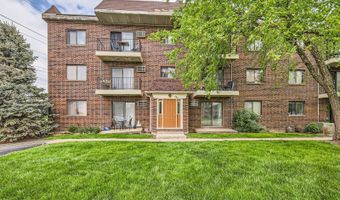 953 N Rohlwing Rd 201A, Addison, IL 60101