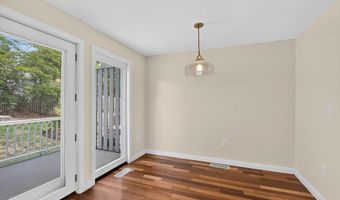 128 Parker St 3C, Acton, MA 01720