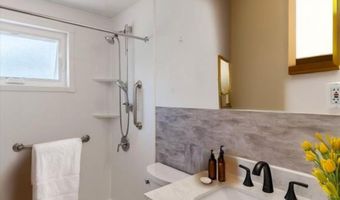 2817 ANZAC Ave, Abington, PA 19001